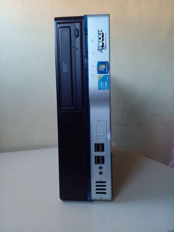 Mecer computer set core i3